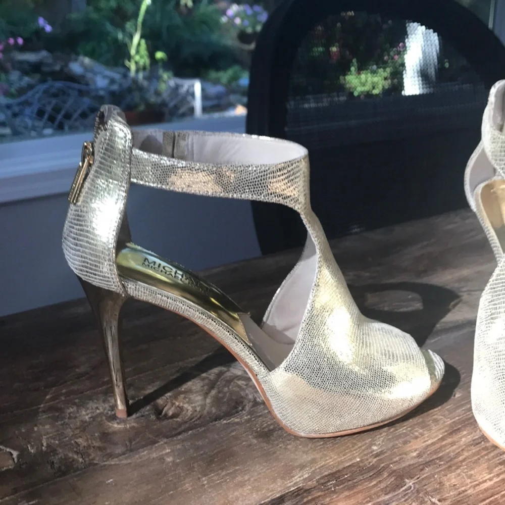 Michael Kors Booties - Picture 2 of 4